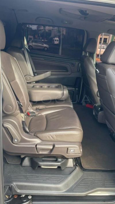 Honda Odyssey miniatura 2