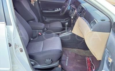 Toyota Allex miniatura 2