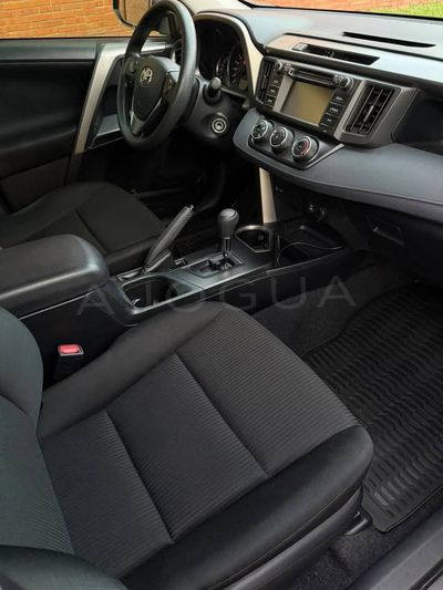 Toyota RAV 4 miniatura 6