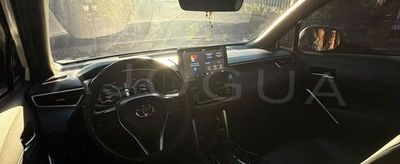 Toyota Corolla Cross miniatura 6
