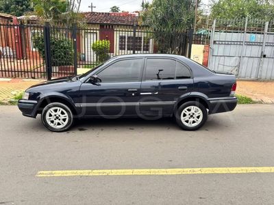 Toyota Tercel miniatura 2