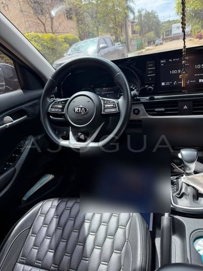 Kia Seltos miniatura 3