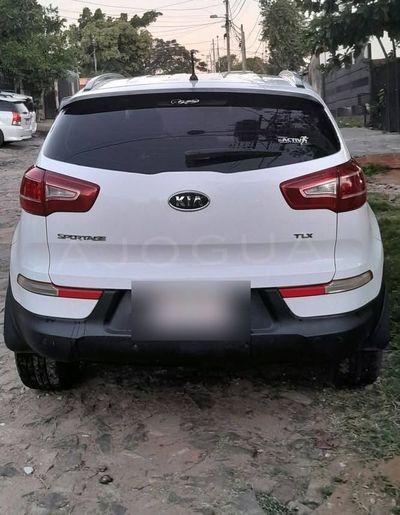 Kia Sportage miniatura 4