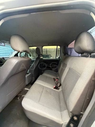 Volkswagen Amarok miniatura 7