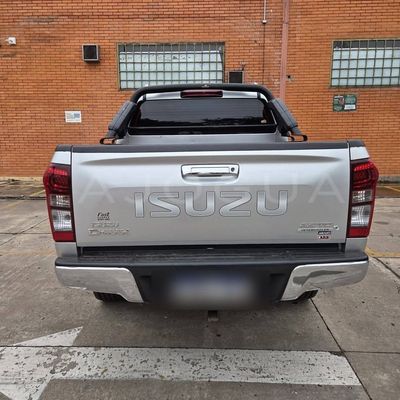 Isuzu D-MAX miniatura 3