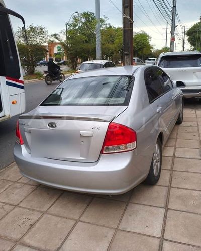Kia Cerato miniatura 3