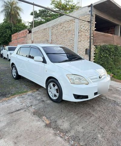 Toyota Allex miniatura 3