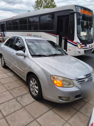 Kia Cerato miniatura 4