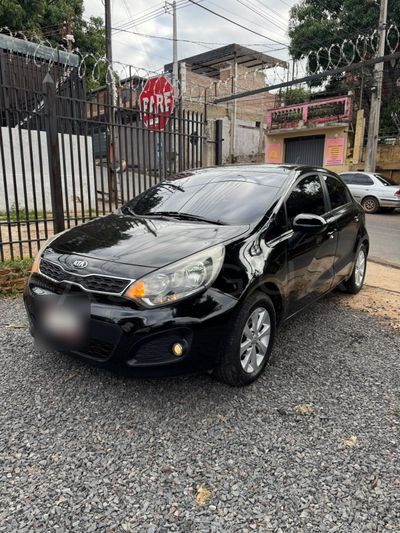 Kia Rio miniatura 4