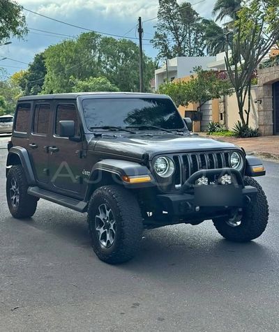 Jeep Wrangler thumbnail 1