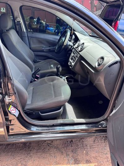 Volkswagen Gol miniatura 5