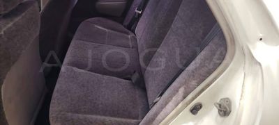 Toyota Corolla miniatura 2