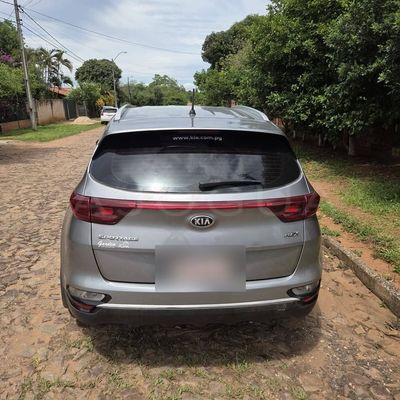 Kia Sportage miniatura 4