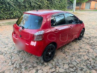 Toyota Vitz miniatura 5