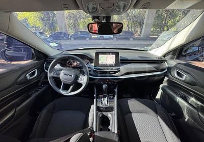 Jeep Compass miniatura 9