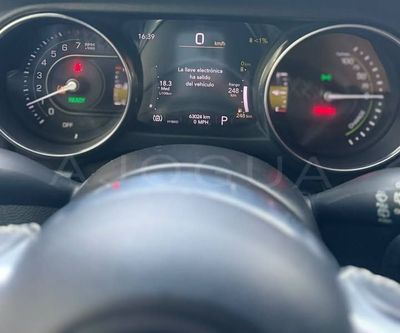 Jeep Wrangler miniatura 2