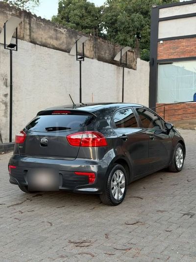 Kia Rio miniatura 7