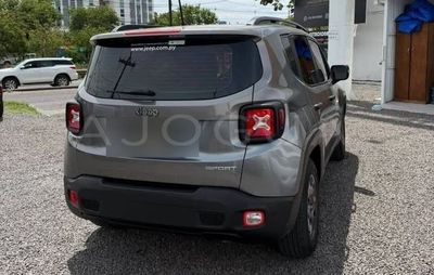 Jeep Renegade miniatura 5