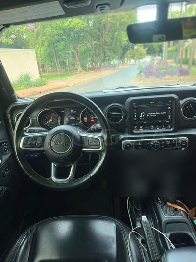 Jeep Wrangler miniatura 6