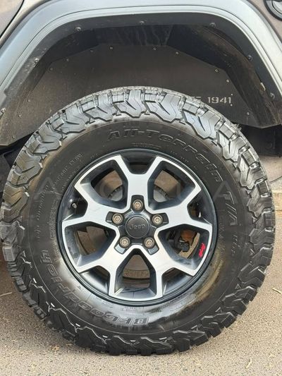 Jeep Wrangler miniatura 9