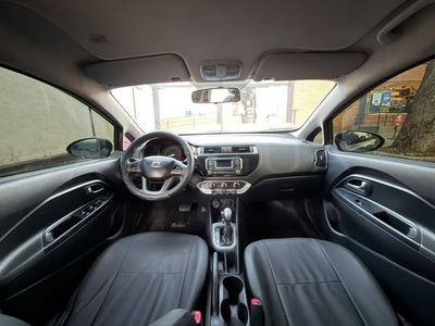 Kia Rio miniatura 4