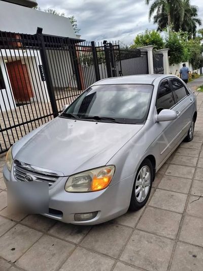 Kia Cerato thumbnail 1