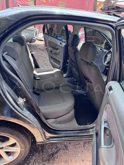 Volkswagen Gol miniatura 3