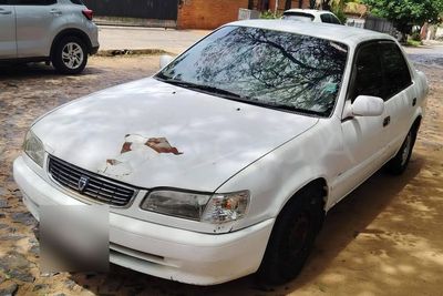 Toyota Corolla miniatura 5