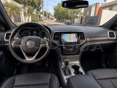 Jeep Grand Cherokee miniatura 2