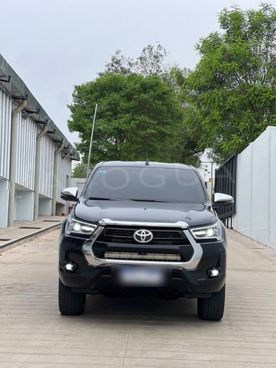 Toyota Hilux miniatura 6