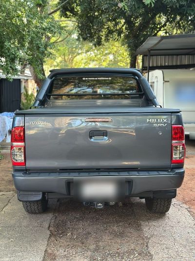 Toyota Hilux miniatura 10