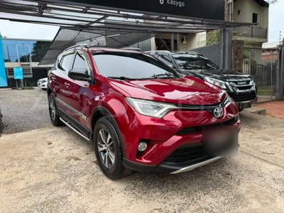 Toyota RAV 4 thumbnail 1