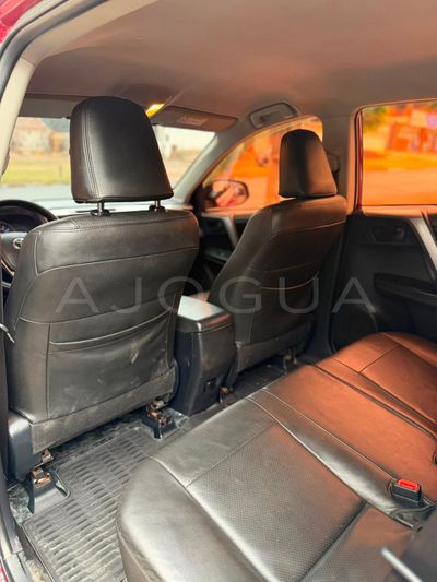 Toyota RAV 4 miniatura 8