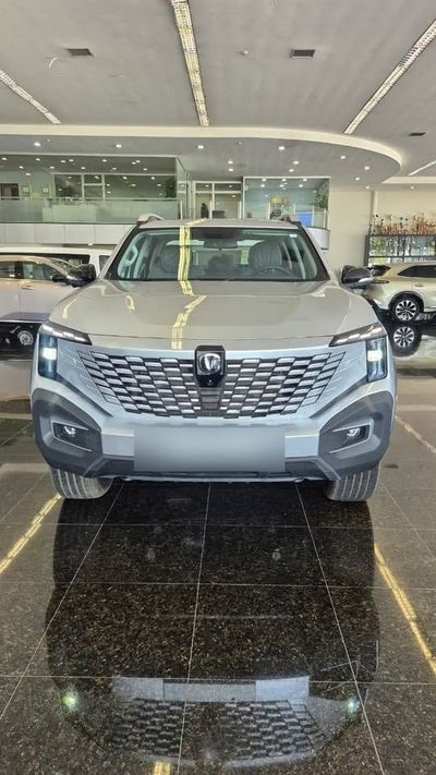 Changan Hunter Reev miniatura 2