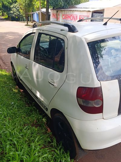 Volkswagen Fox miniatura 2
