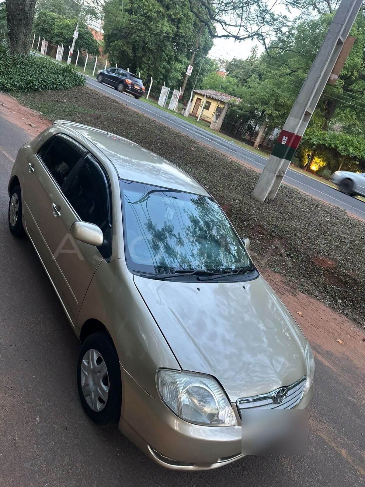 Toyota Runx image 1