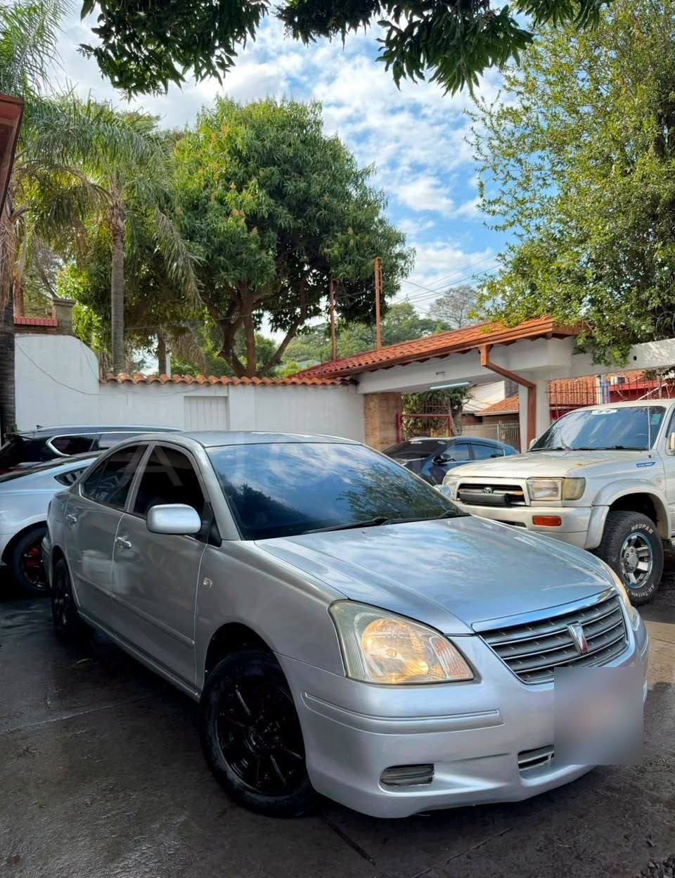 Toyota Premio image 1