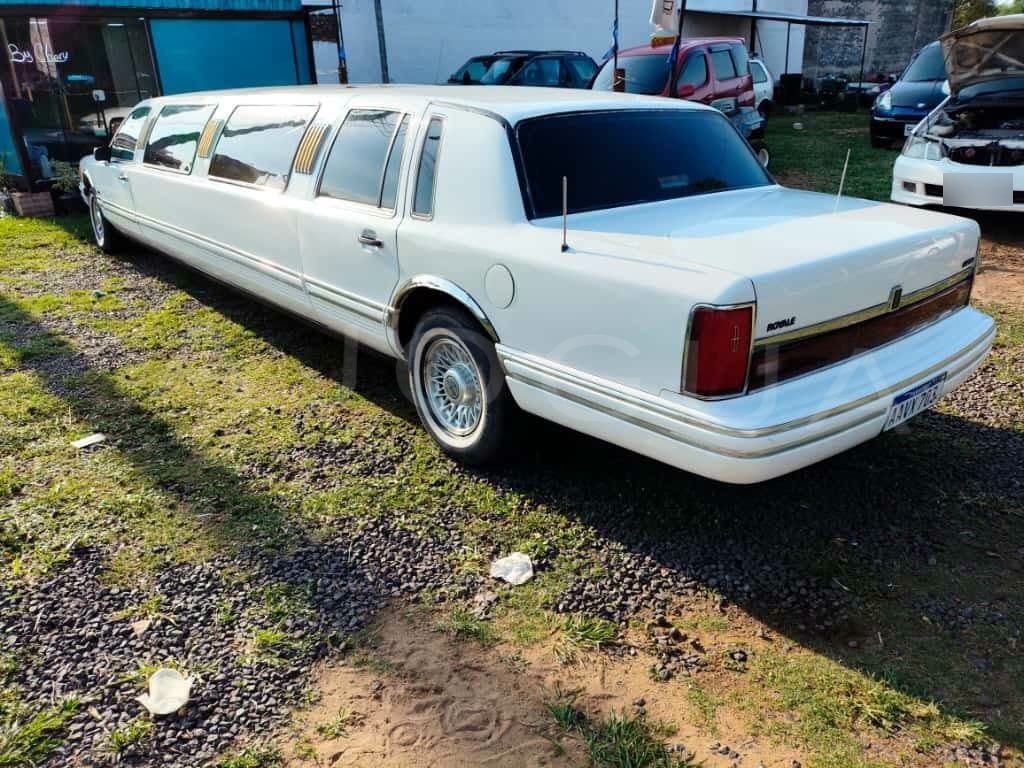 Lincoln Royal Town image 1