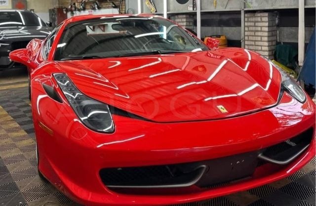 Ferrari 458 Spider image 1