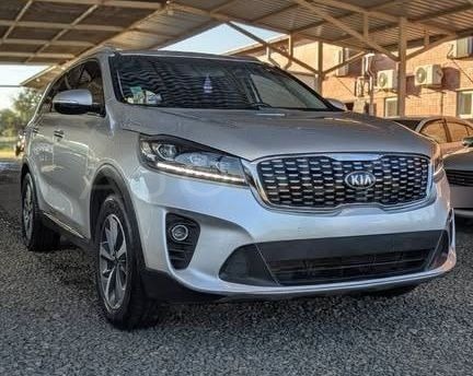Kia Sorento image 1