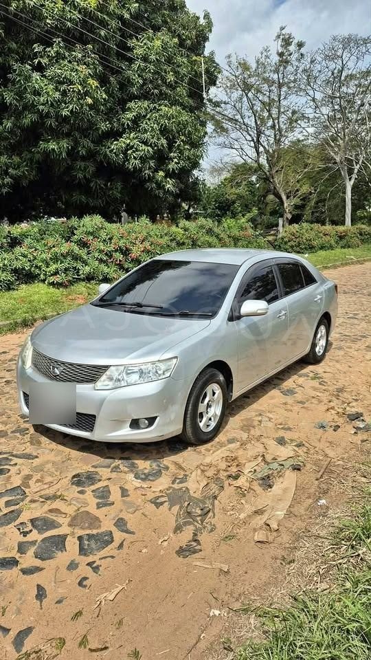 Toyota Allion image 1